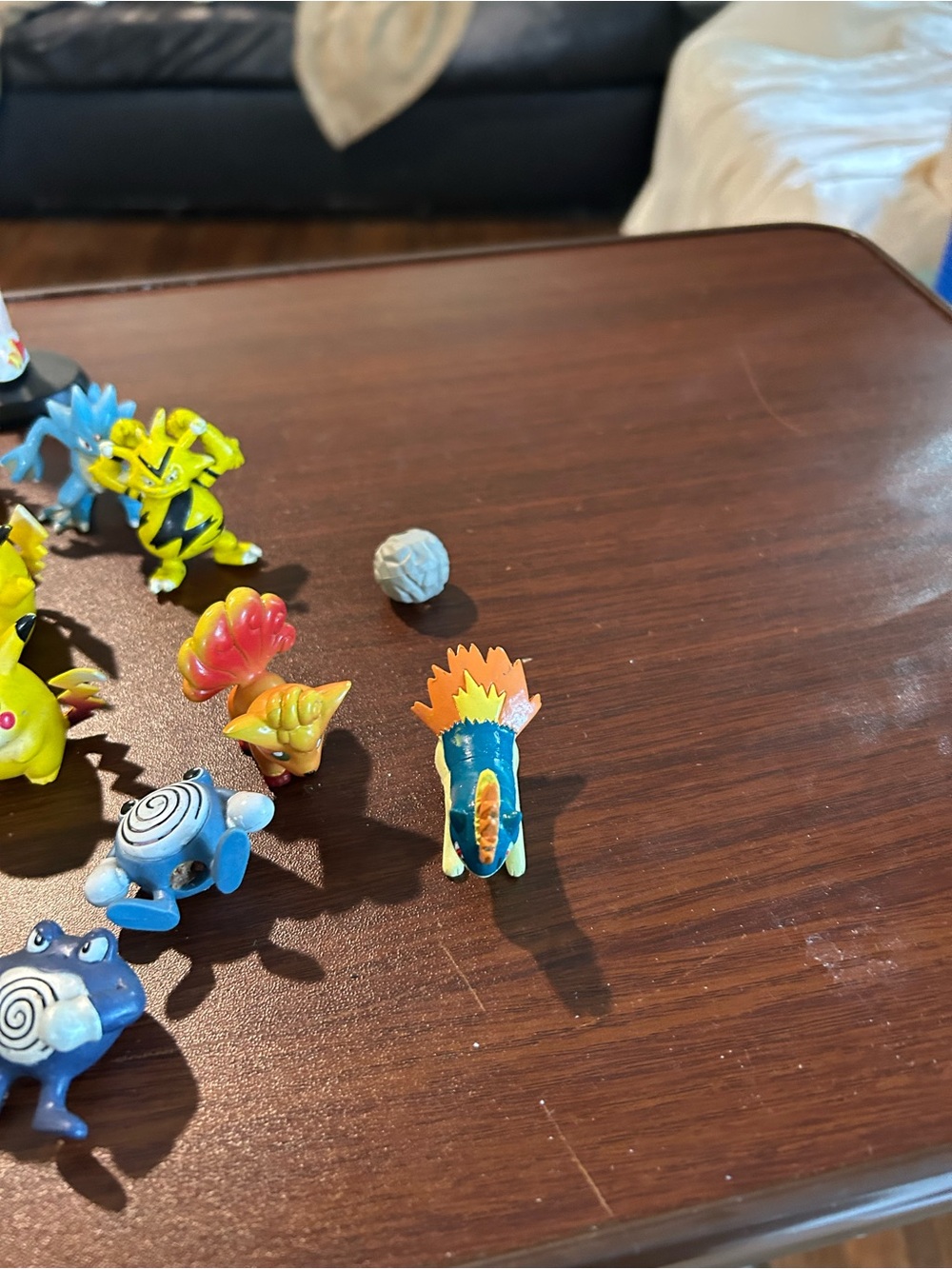 Set of vintage Pokémon figurines, perfect to add to a collection or start one - Picture 8 of 10